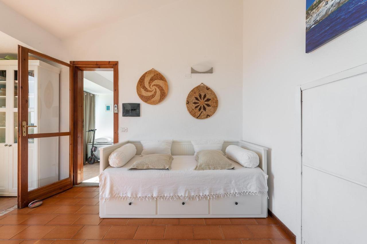Domus Moon Apartment With Sea View Villasimius Buitenkant foto
